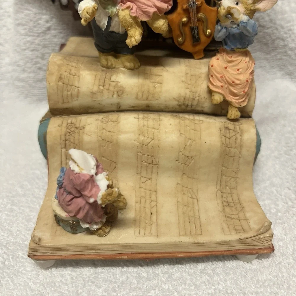 Source Unknown music box